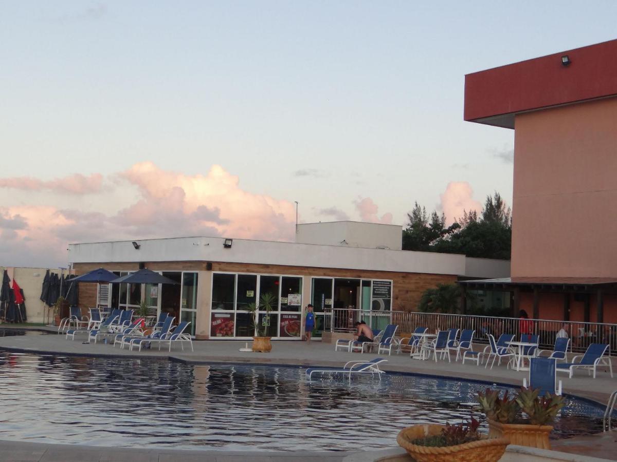 Resort Em Arraial Do Cabo: Luxurious Beachfront Apartment Between Sea and Lagoon Exterior photo